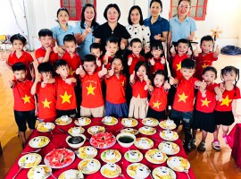 TRƯỜNG MẦM NON KỲ PHƯƠNG TỔ CHỨC BỮA ĂN CHO TRẺ DƯỚI NHIỀU HÌNH THỨC