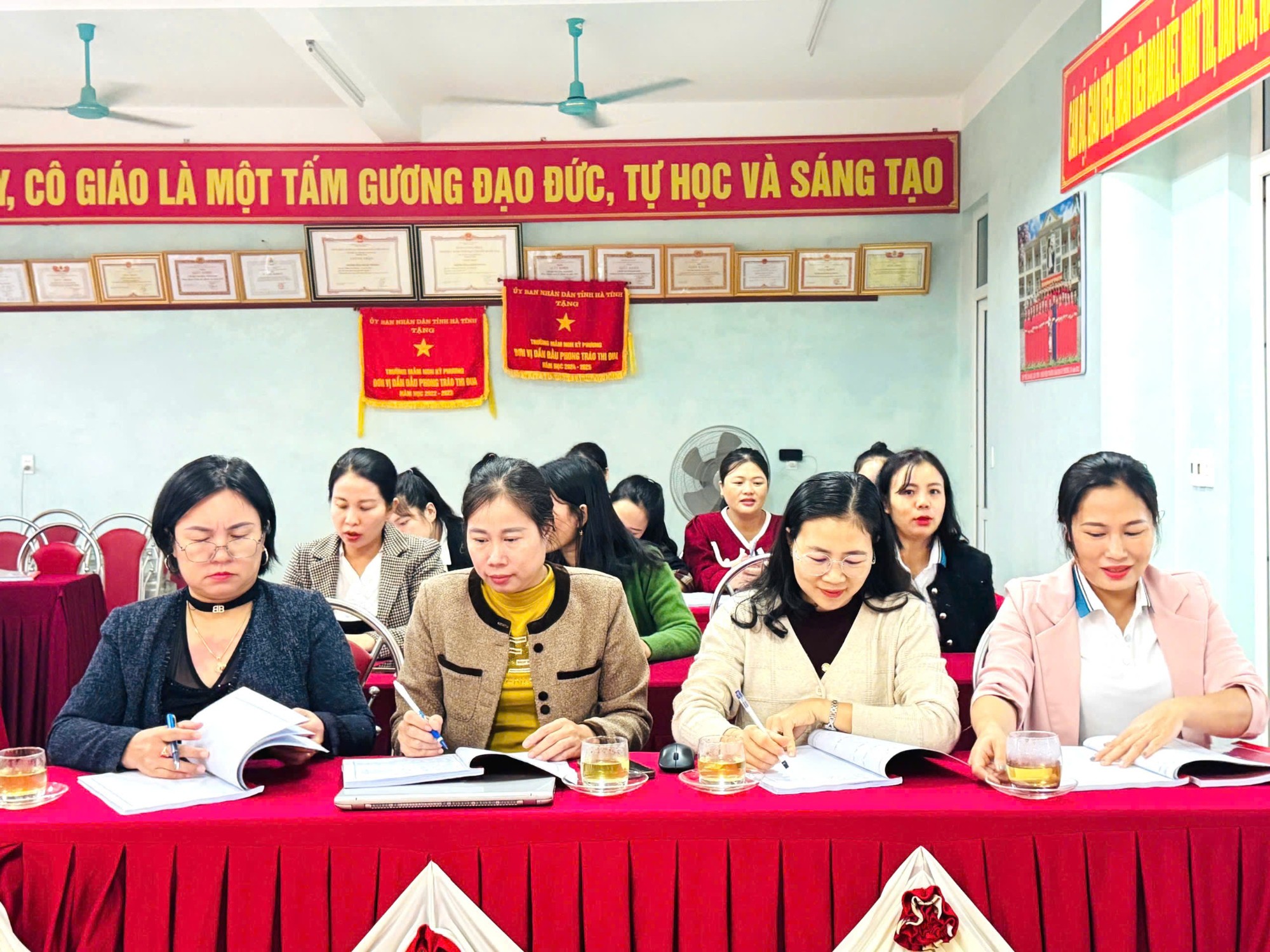 z7185534818700 53b81d5ee976a6fba54fa808fbea1582