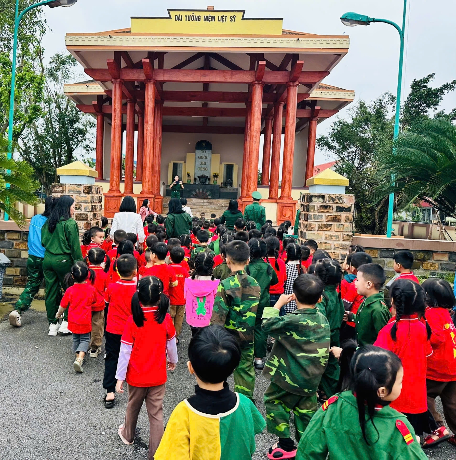 z7330540438625 5c54340f497d2c875aa53c7b0a72f7c5