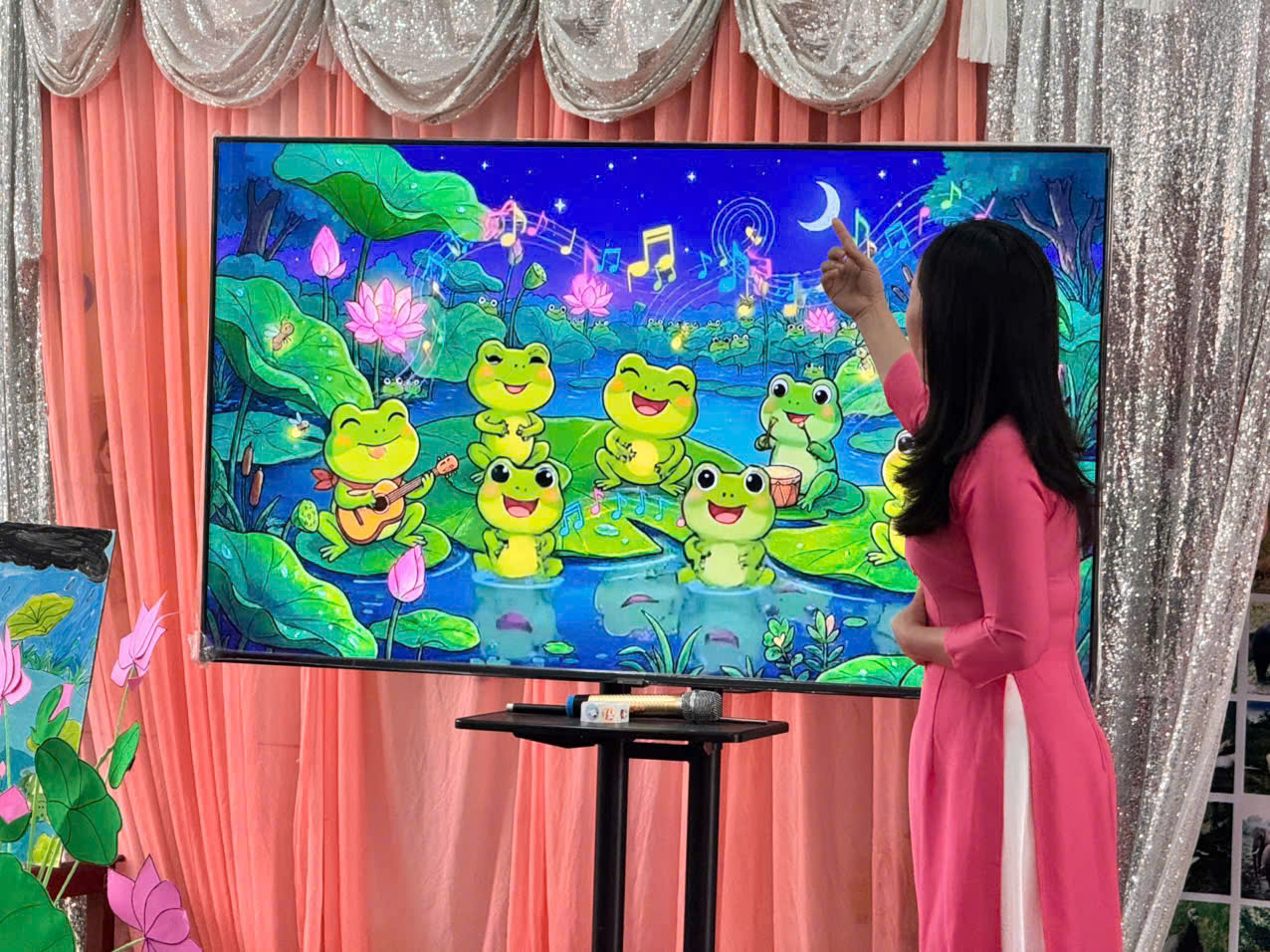 Tăng cường ứng dụng công nghệ thông tin, đặc biệt là sử dụng các công cụ hỗ trợ dạy học hiện đại