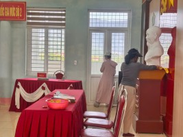 CÔNG TÁC VỆ SINH CHUẨN BỊ ĐẠI HỘI CHI BỘ, ĐẠI HỘI ĐẢNG BỘ PHƯỜNG CỦA TRƯỜNG MẦM NON KỲ PHƯƠNG