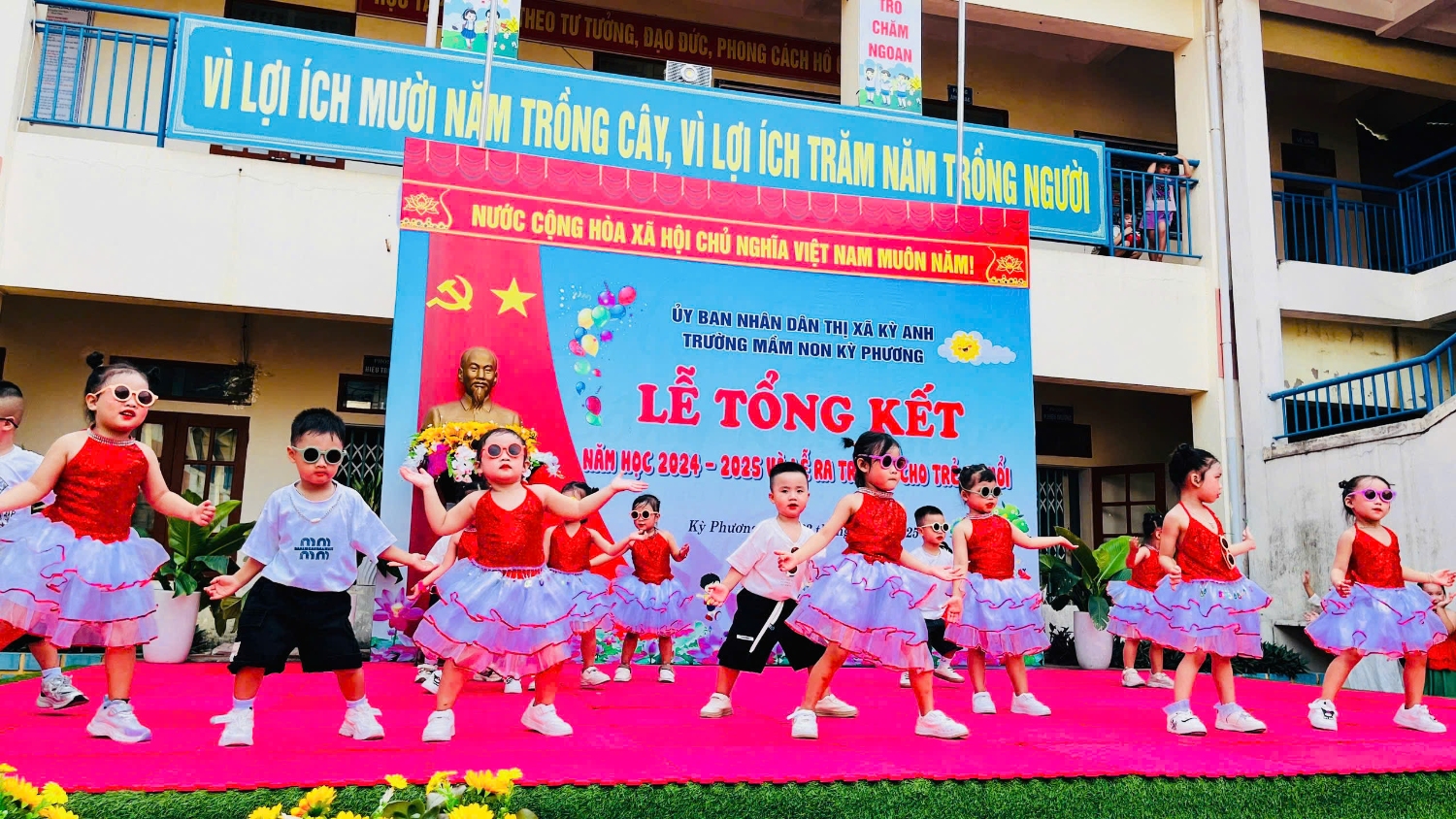 văn nghệ 3 tuổi