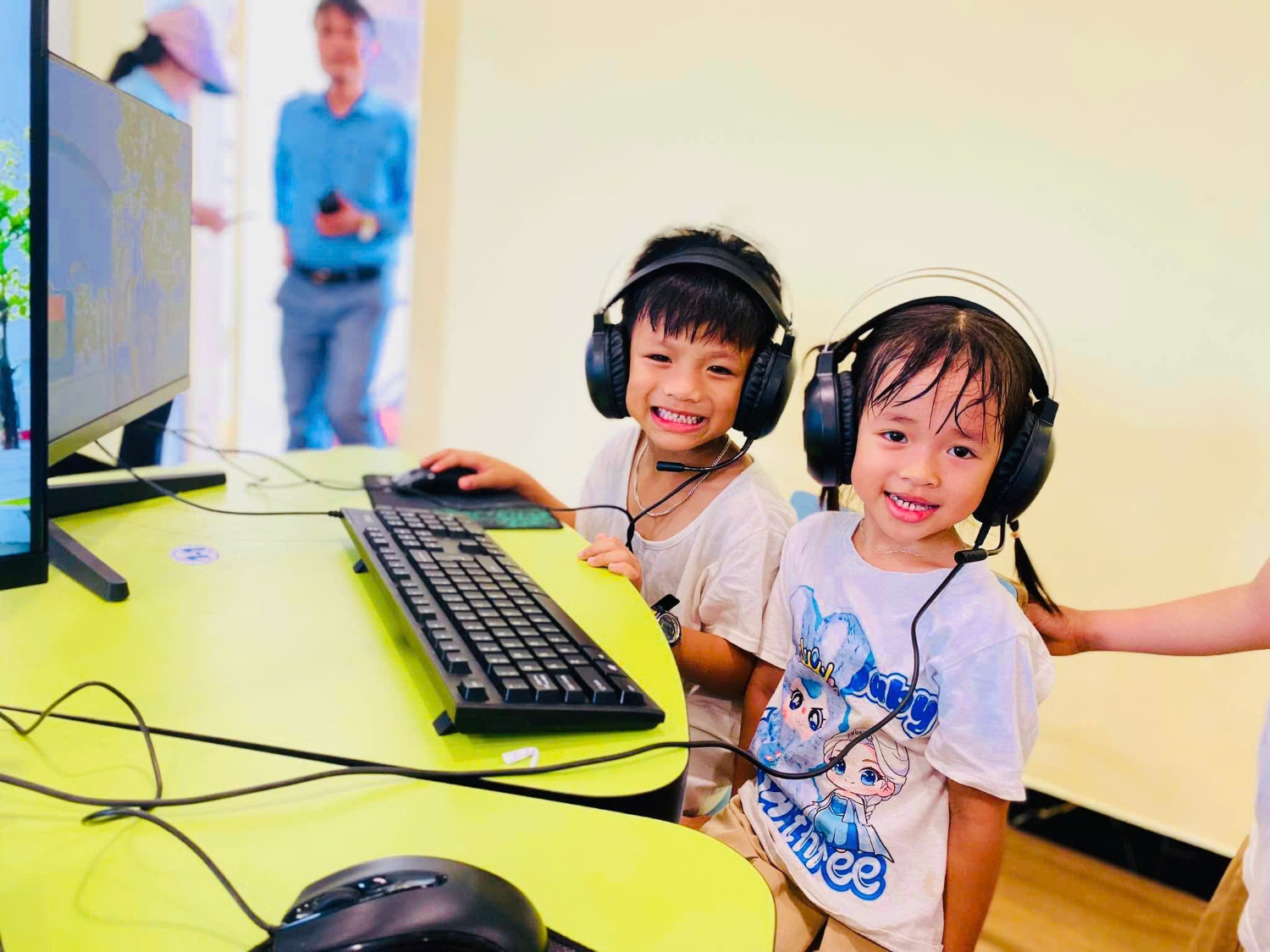 z6597340554681 dd7d99c84f84e3e24b65afba8a010e3e