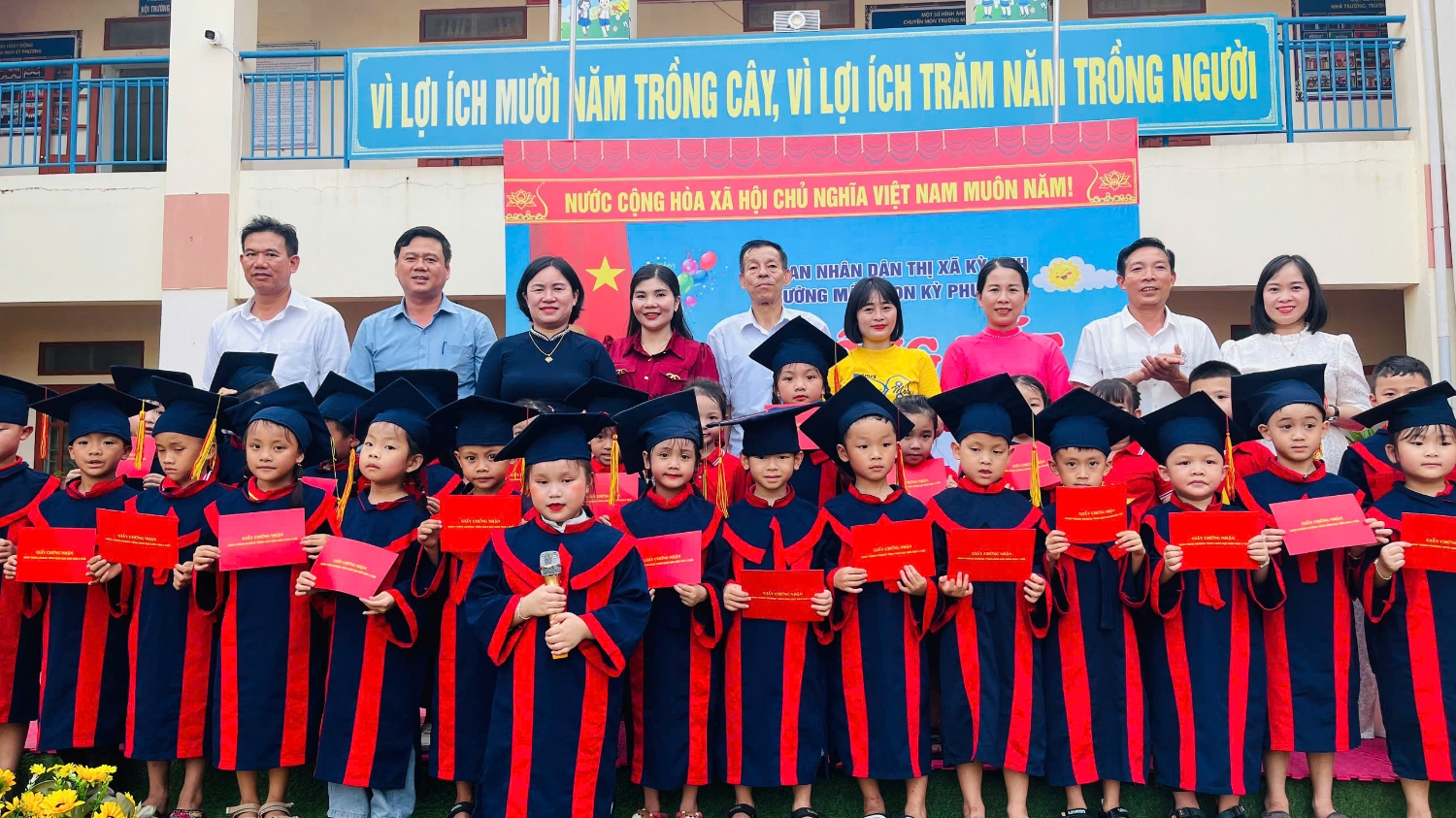 z6631921567937 1c565e8bce6b7bfe7728d82a01c4d032