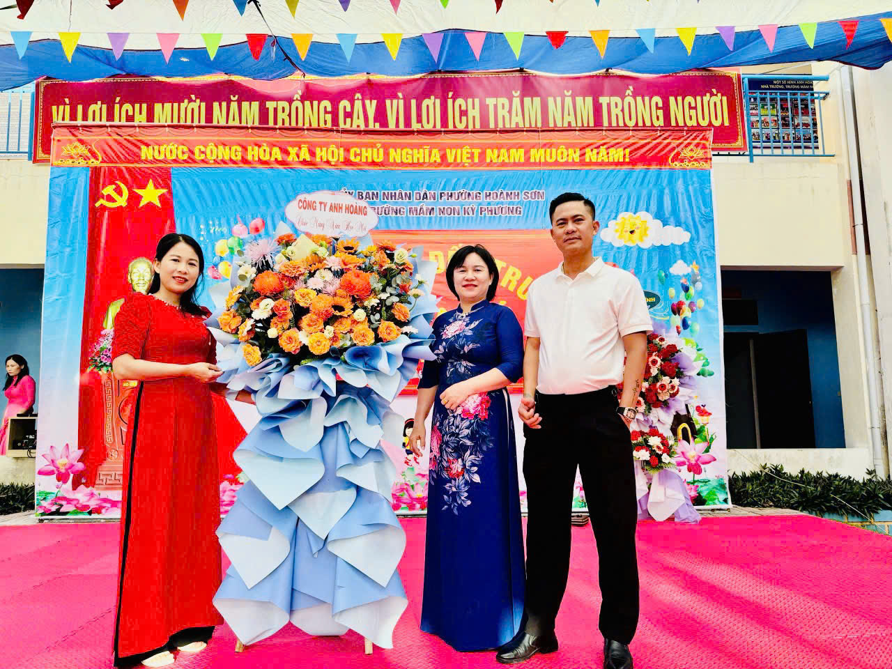 gen h z6983297118777 6c35b1452f4b0a1d50586cf17986f87e