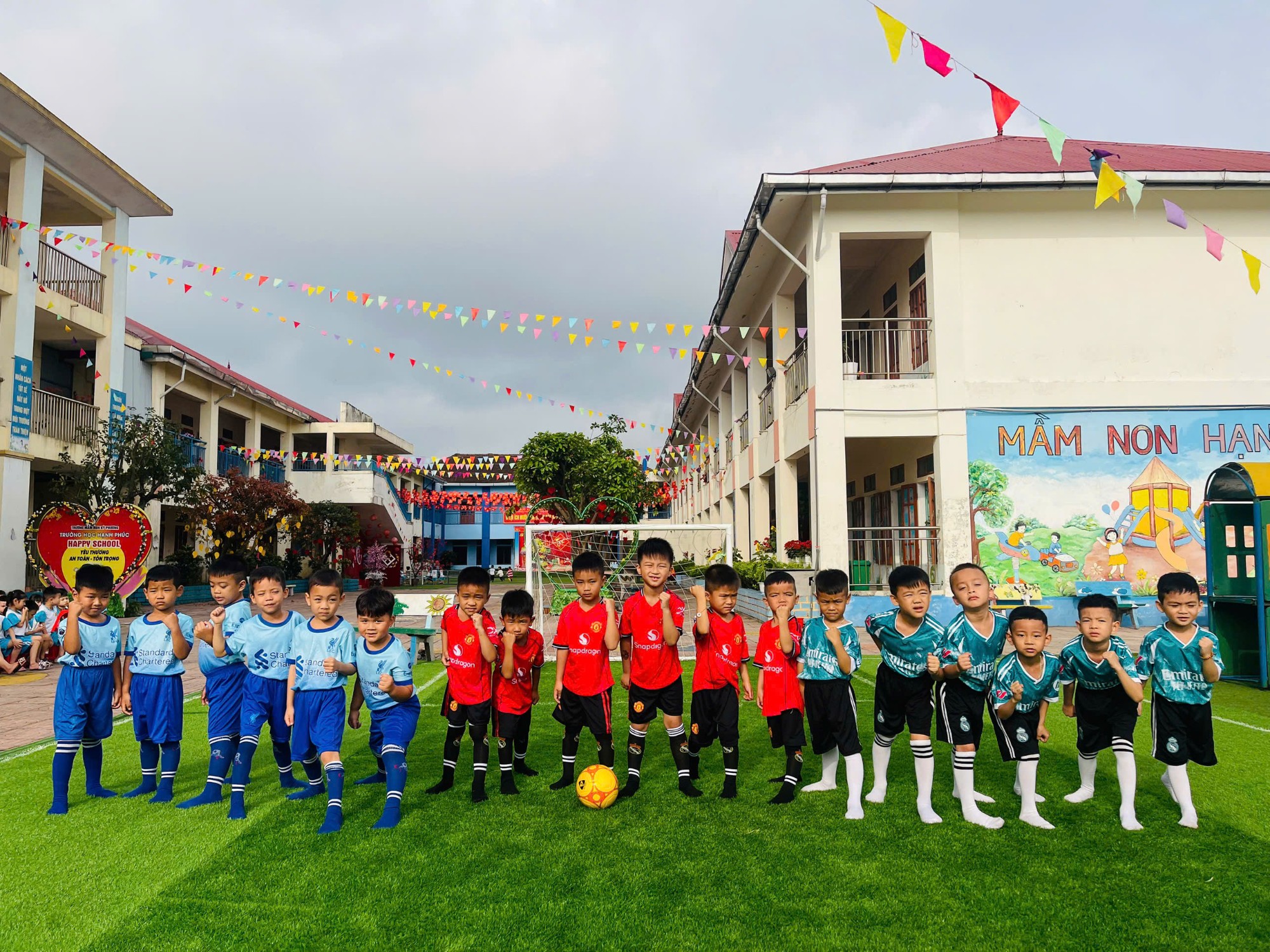 z7561991353187 2615f9867cd018ba66089c33f4601da3