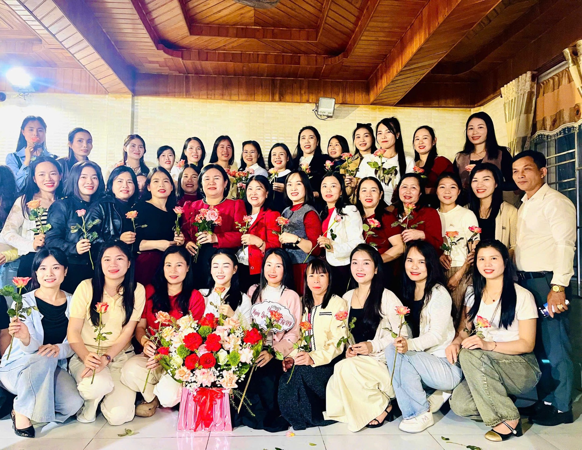 TRƯỜNG MẦM NON TỔ CHỨC GIAO LƯU BÓNG CHUYỀN VÀ GẶP MẶT DÂU RỂ NGÀY 8/3/2026